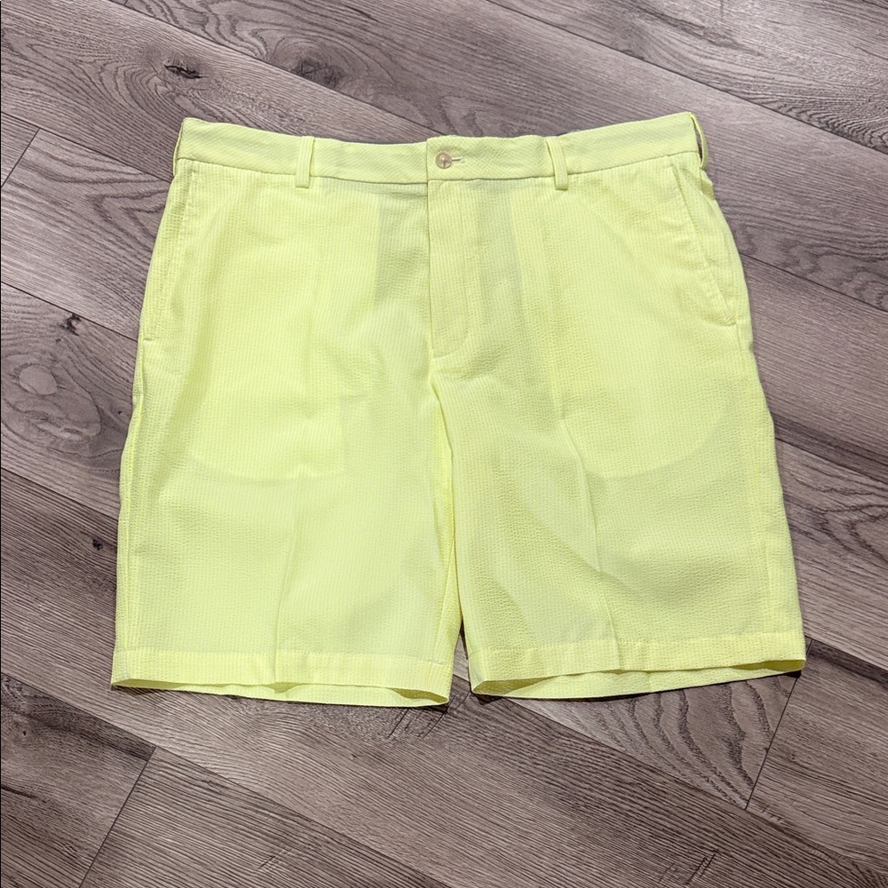 Walter Hagen Shorts‎ - Neon yellow stripes - Size 38